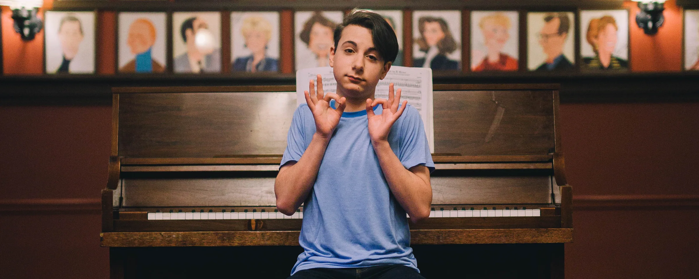 Header Piano